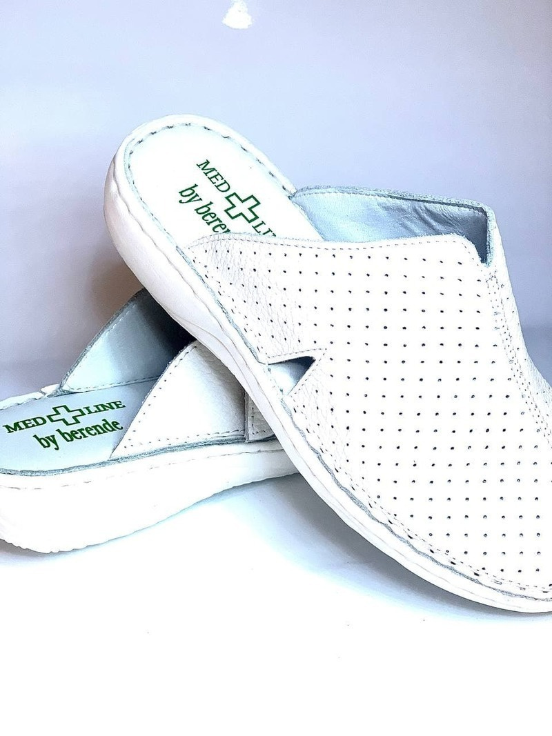 Papuci Medicali Dama Alb din Piele naturala 5007